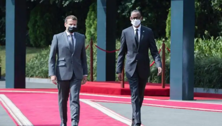 Macron ruanda