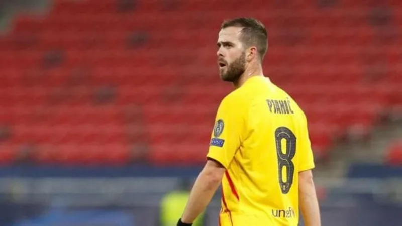 file-photo-champions-league-group-barcelona-ferencvaros_118374c6-38b0-11eb-87ed-5b70cc8f4a19