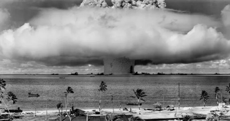 explosion-67557_960_720-696x365