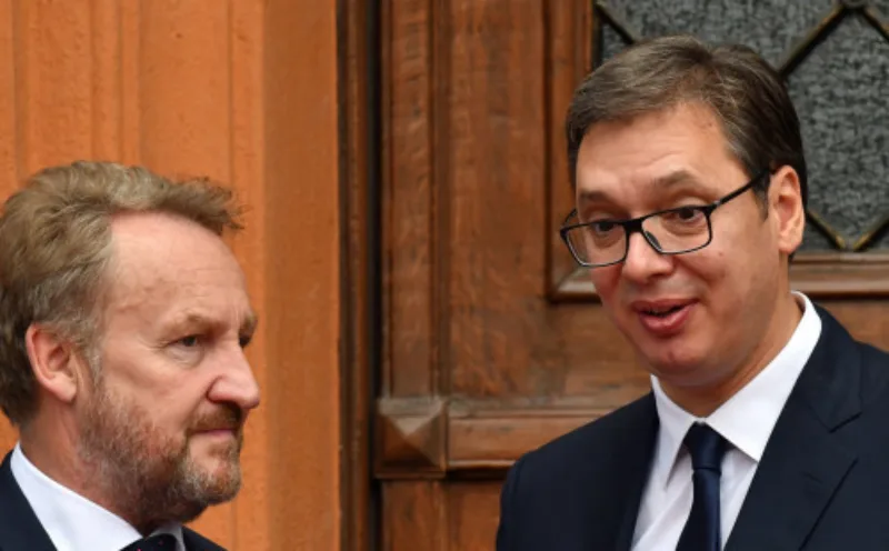 61458726-izetbegovic-vucic