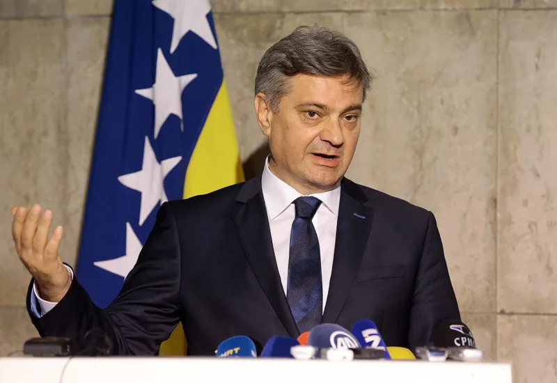 Denis zvizdic objasnjava