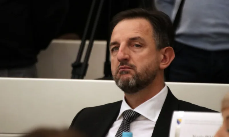 Dzevad_Mahmutovic