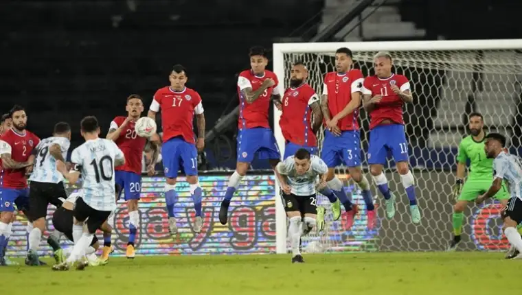 Messi gol slobodnjak