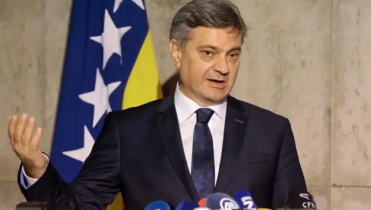 Denis zvizdic objasnjava