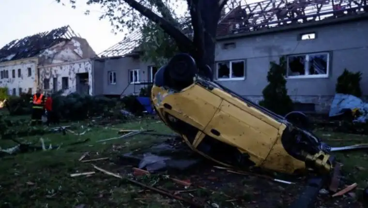 tornado