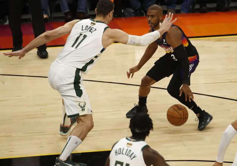 Milwaukee Bucks at Phoenix Suns