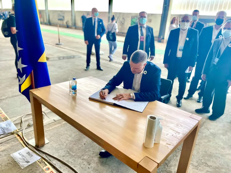 Mijatovic u srebrenici