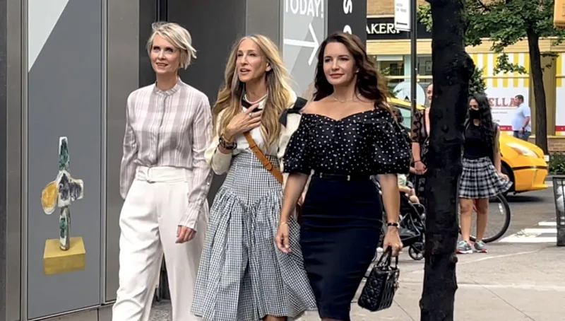 Sarah Jessica Parker, Kristin Davis And Cynthia Nixon At The 'And Just Like That' Set In NYC