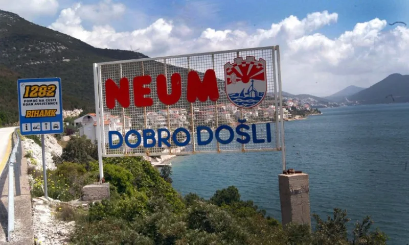 NEUM