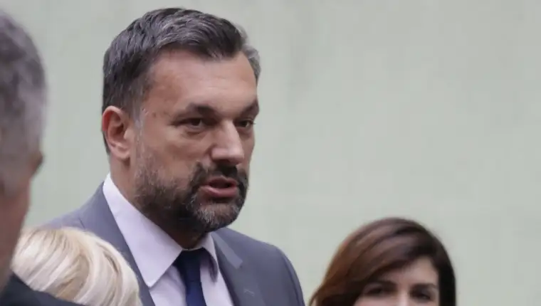 Konakovic nova fena