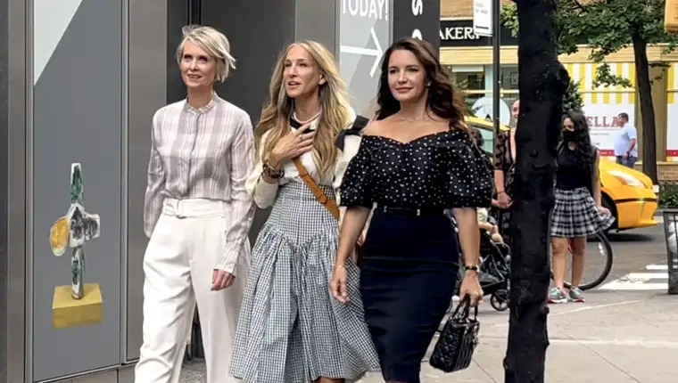 Sarah Jessica Parker, Kristin Davis And Cynthia Nixon At The 'And Just Like That' Set In NYC