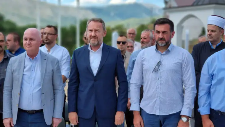 izetbegovic u gacku