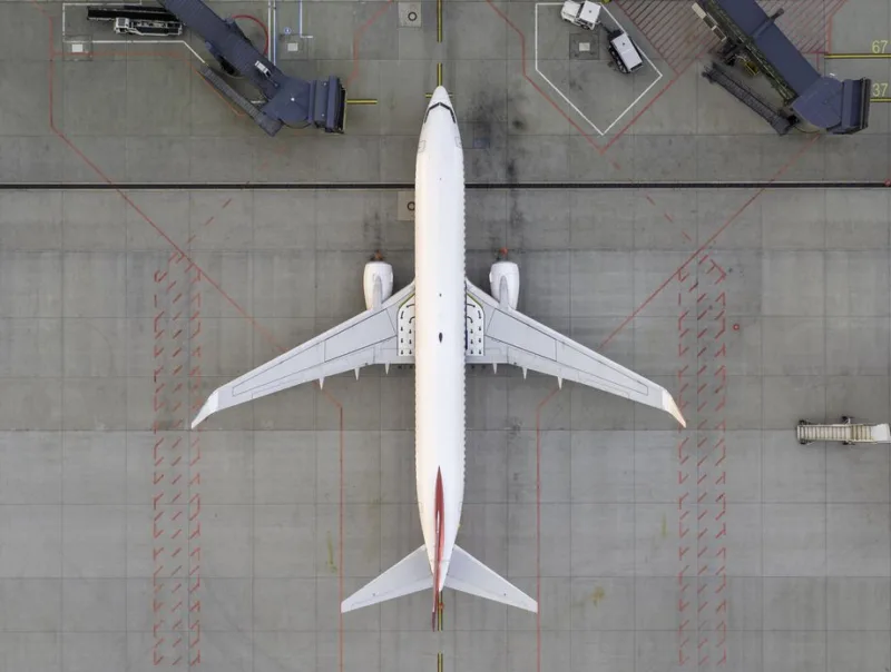 62134420-avion