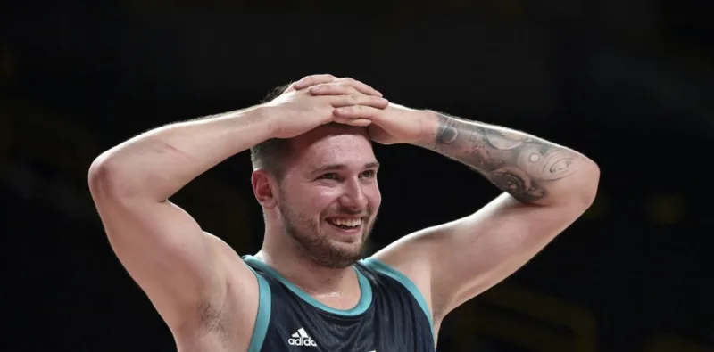 62128809-luka-doncic