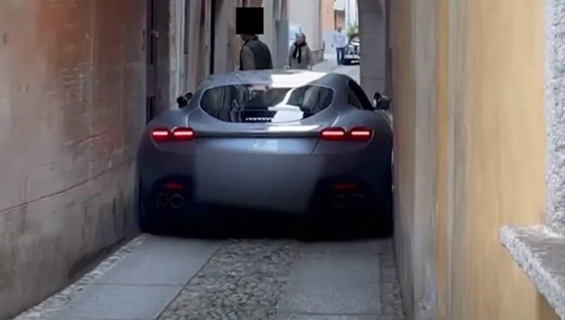 ferrari roma