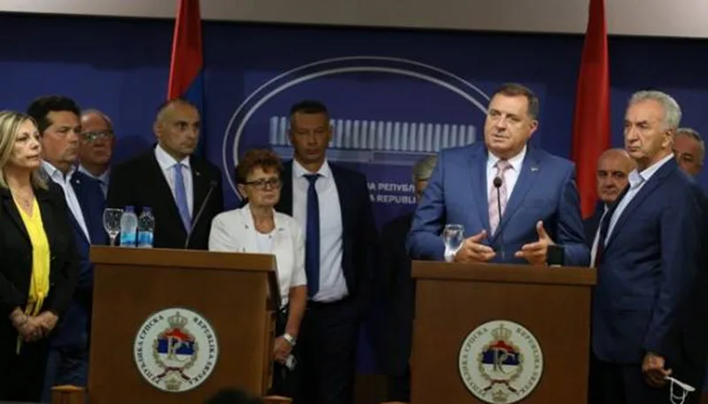 dodik opozicija