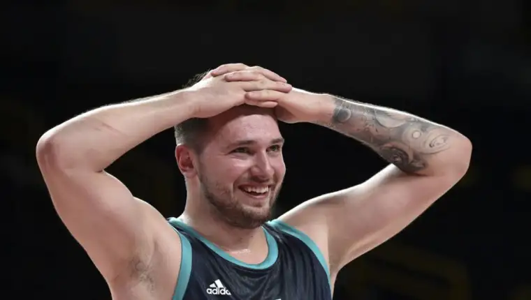 62128809-luka-doncic