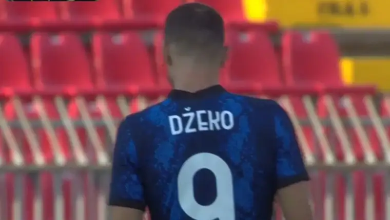 Dzeko intrer 222