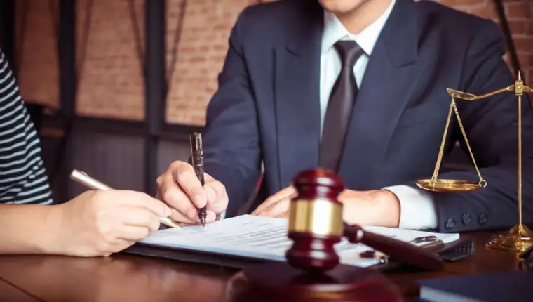 Partner,Lawyers,Or,Attorneys,Discussing,A,Contract,Agreement.,Successful,Businessmen