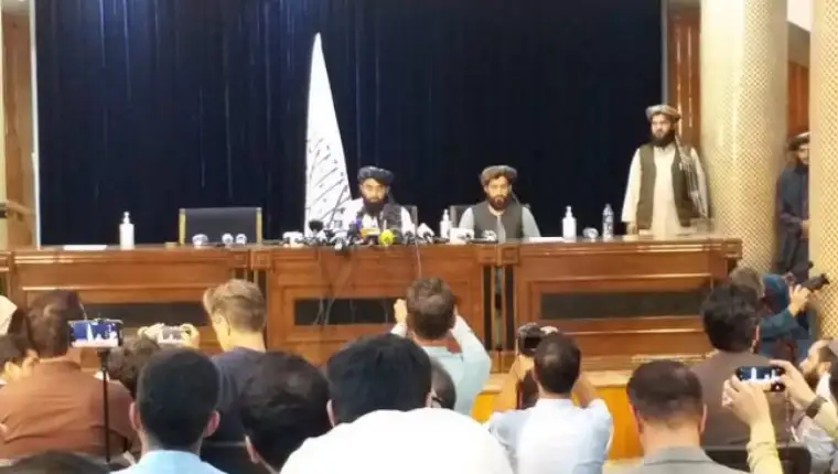 prvi press talibani Mujahid
