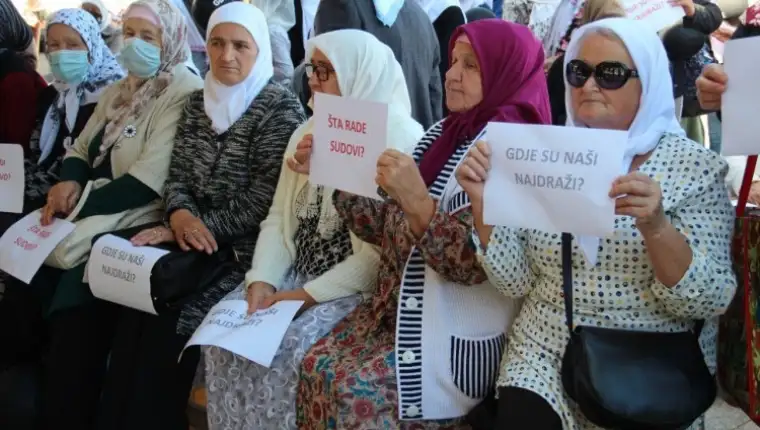 potocari dan nestalih