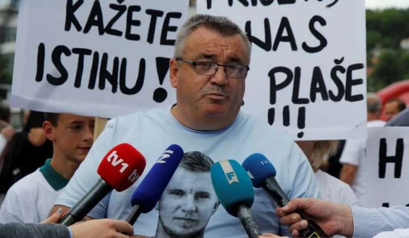 m memic