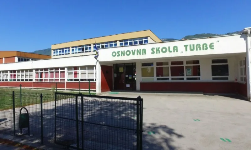 skola turbe