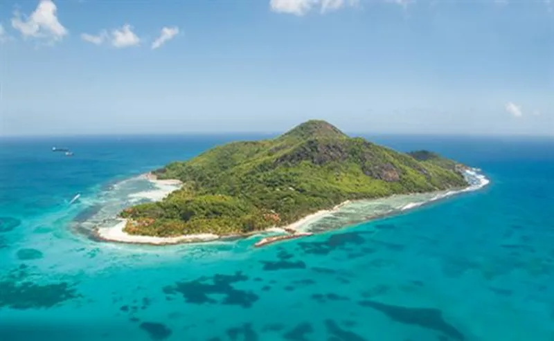 Moyenne-Island_0