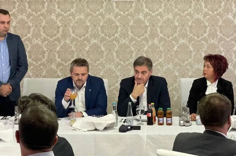 Ogresevic i zvizdic