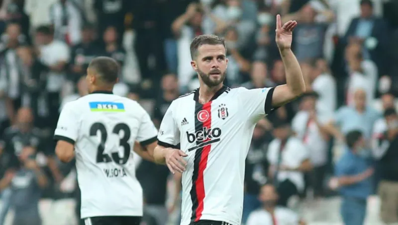 pjanic1