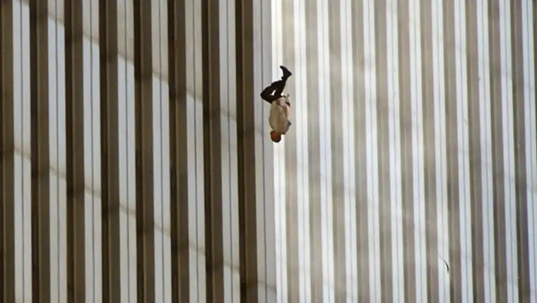 longform-falling-man-ap-1536604107