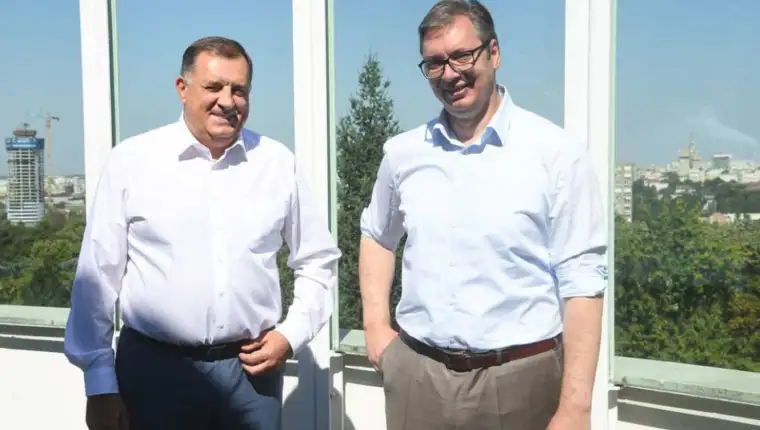 Dodik i vucic