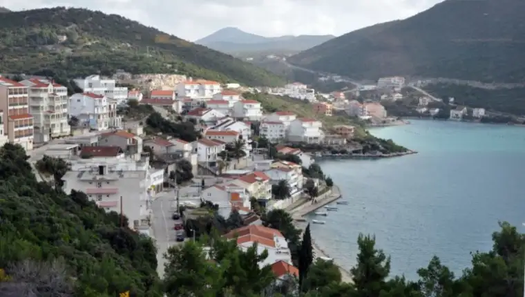 neum (1)