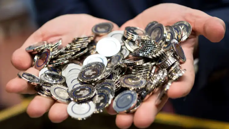 New 5-euro coins