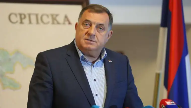 Dodik press
