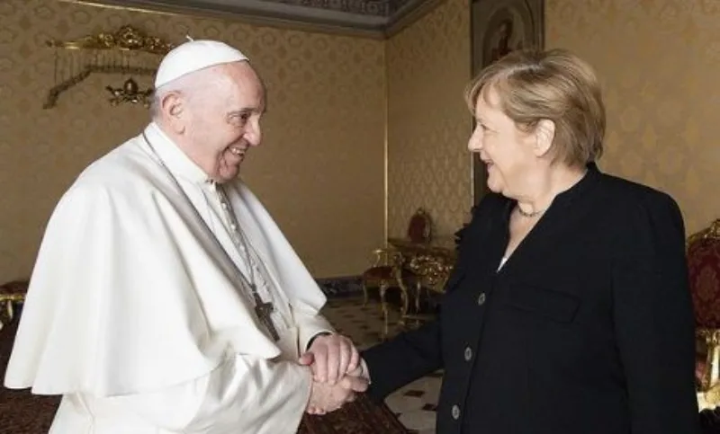 papa merkel