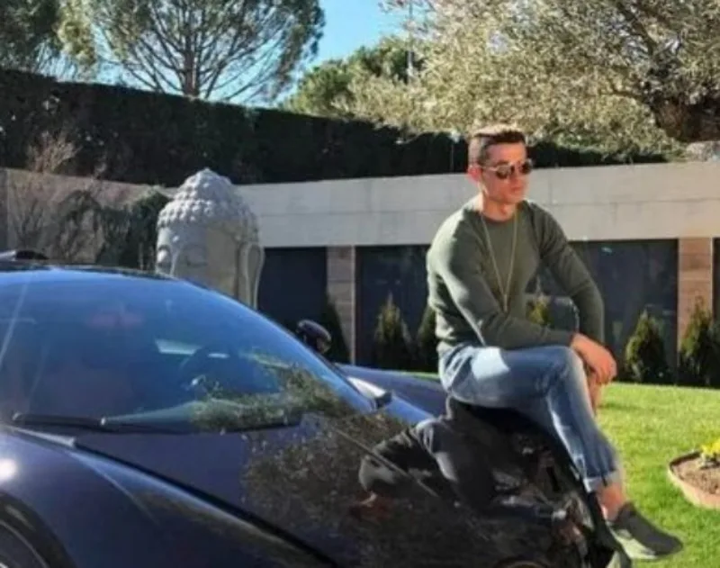 ronaldo auto