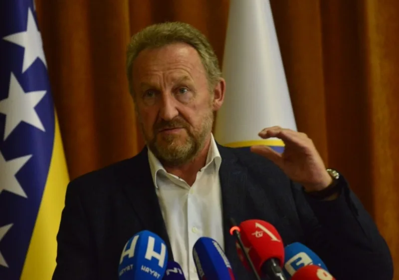 bakir izetbegovic bl