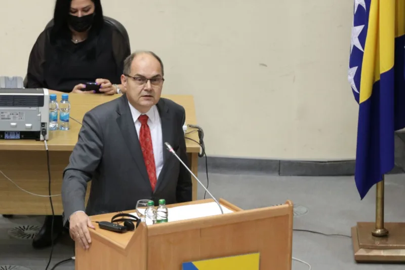 schmidt parlament