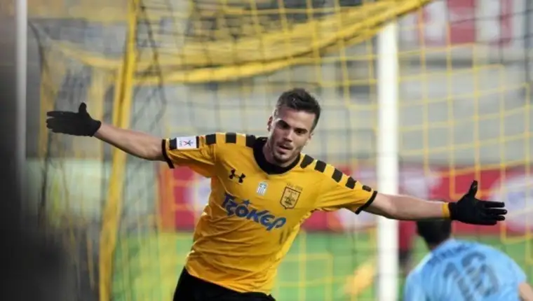 Nikos Tsoumanis