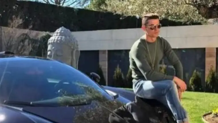 ronaldo auto
