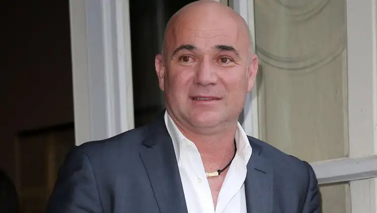 Gala en faveur des associations de Stephanie Graf et Andre Agassi au Musee Rodin a Paris TEAM B An