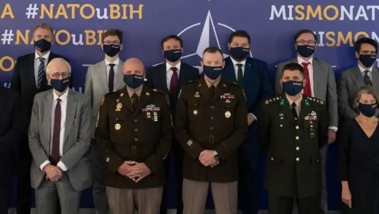 Ambasdori nato11