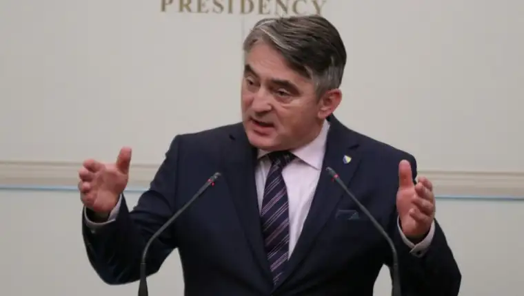 komsic