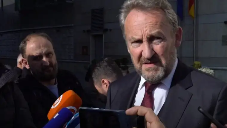 Bakir izetbegovic 1