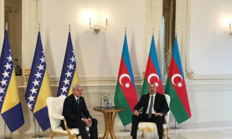 211103_dzaferovic alijev 2