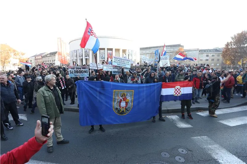 protestiu zg