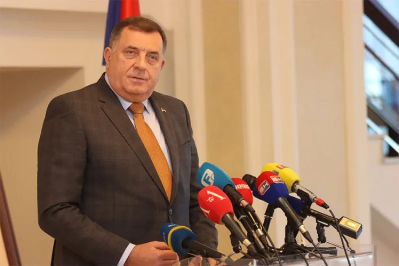 dodik23