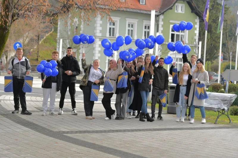 dan drzavnosti cazin