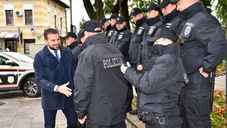 muzur policija